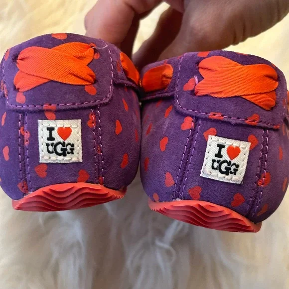UGG Purple and Red Heart Slippers - Picture 4 of 8